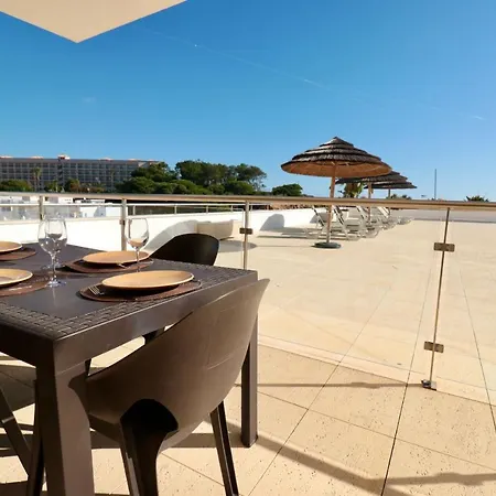 Olhos De Agua 1br With Pool, Ac And Free Parking *